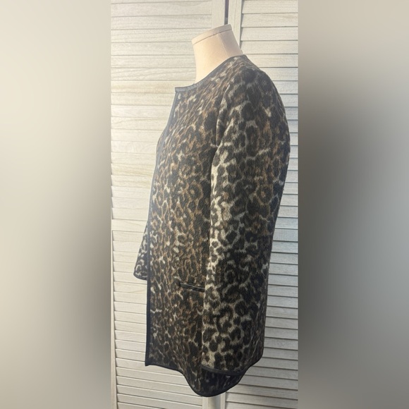 Old Navy Leopard open Front Jacket. Faux Knit. Faux Leather Trim. Small. Glam - Picture 5 of 8